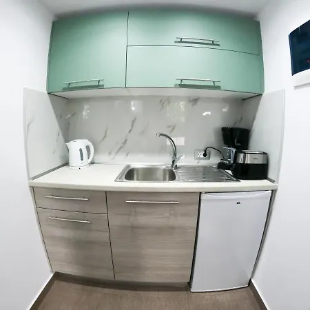 Casa rural Red Hibiscus Stegna *