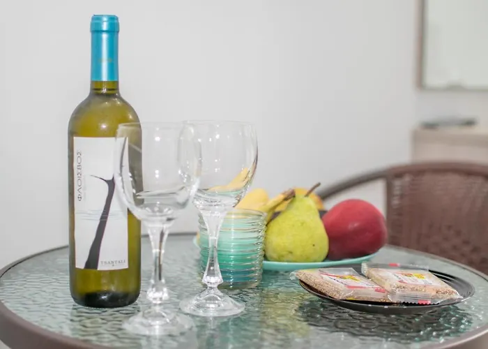 Red Hibiscus Stegna Country house