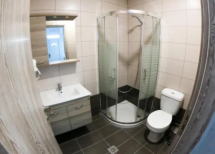 Gospodarstwo wiejskie Red Hibiscus Stegna