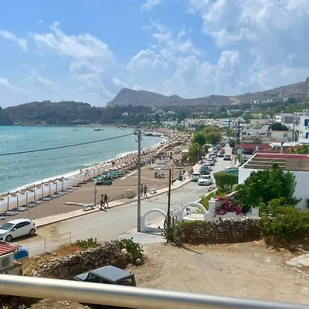 Red Hibiscus Stegna Venkovský dům Archangelos (Rhodes)